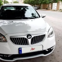 برلیانس H330 اتوماتیک 1650cc، مدل ۱۴۰۰