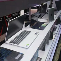 تعمیر کامپیوترولپ تاپ ونصب ویندوز درمحل و پروژکتور