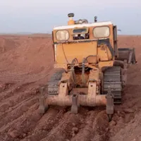 بلدوزر D85