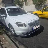 برلیانس H330 دنده‌ای 1500cc، مدل ۱۳۹۵|خودرو سواری و وانت|تهران, اکباتان|دیوار
