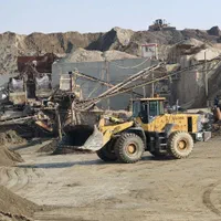 عرضه شن و ماسه مصالح گراویه ده تن و نیسان کمپرسی