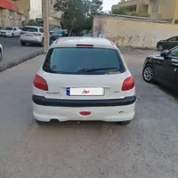 پژو 206 تیپ ۳، مدل ۱۳۸۸ سفید عروسک|خودرو سواری و وانت|شیراز, شهرک گلستان|دیوار