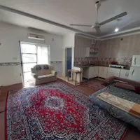 سوئیت دوخوابه نزدیک به بازارچه ساحلی