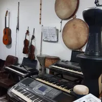 آموزش حرفه ای۰تمبک۰تمپو۰ارگ۰پیانو۰ویالن۰سنتور۰آواز