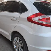 ام‌وی‌ام 315 هاچبک اسپرت لاکچری، مدل ۱۳۹۵