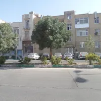 آپارتمان تک واحدی، دو طبقه تجاری ملک و سرقفلی|فروش مغازه و غرفه|تهران, حمزه‌آباد|دیوار