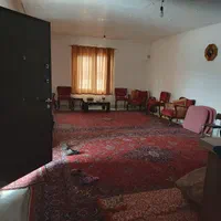 ۲۰۰متر باغچه و ۶۰متر ویلا گرمابسرد دماوند دشت یک