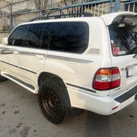 تویوتا لندکروزر ۴ در 4700cc، مدل ۲۰۰۶