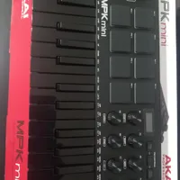 میدی کنترل AKAI MPK mini MK3 و nanoPAD2