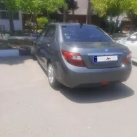 دنا پلاس اتوماتیک، مدل ۱۴۰۲