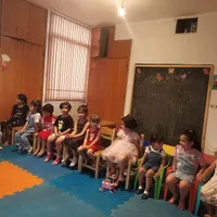 آکادمی زبان انگلیسی کودک (شعبه بروجرد)|خدمات آموزشی|بروجرد, |دیوار