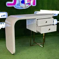 میز ناخن باکیفیت آرایشگاهی