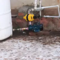 نصب و سرویس  پمپ   آب  و منبع ذخیره