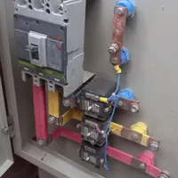 انجام تعمیر ونگهداری تابلوهای برق صنعتی و مشعل