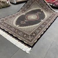 فرش دستباف ماهی علامی اعلا مملو از ابریشم
