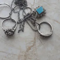 تعدادی انگشتر