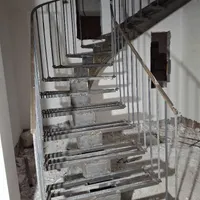 ساخت دروازه پله گرد وسط محور حول محور
