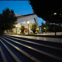 باغ عمارت زیبای گلشن اب گرم استخر ۵ خواب|اجارهٔ کوتاه‌مدت ویلا و باغ|مشهد, امیریه|دیوار