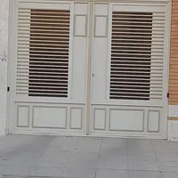 فروش آهن آلات وساخت درب و پنجره آهنی نقدی واقساط|خدمات پیشه و مهارت|یزد, |دیوار
