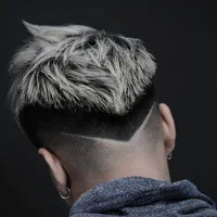 خدمات پیرایش آموزش آموزشگاه ارایشگری گریم مردانه