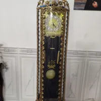ساعت برنجی زمینی کاملا سالم بروز
