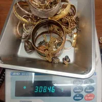 خرید طلا و جواهر