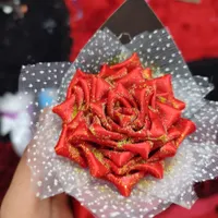 دسته گل های مصنوعی و ماندگار|گل مصنوعی|هشتگرد, |دیوار