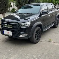 کی‌ام‌سی T8، مدل ۱۴۰۱