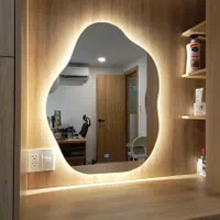 آینه نور دار