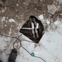 نشت یابی تشخیص ترکیدگی لوله کشی آب رفع نم نشتی کش