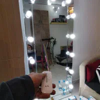 آینه قدی آرایشگاه صندلی اصلاح میزناخن تخت تاتو کمد