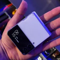 سامسونگ Galaxy Z Flip3 5G با حافظهٔ ۲۵۶ گیگابایت|موبایل|تهران, دریاچه شهدای خلیج فارس|دیوار