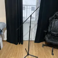 پایه میکروفون سنگین سالم