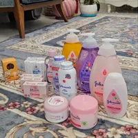 وسایل نوزاد شامپو آغوشی قنداق فرنگی شیشه لباس|اسباب و اثاث بچه|تهران, صادقیه|دیوار