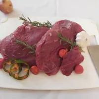 گوشت شترمرغ تازه