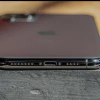 ایفون11max