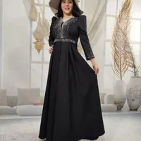 مجلسی سنگدوزی شده