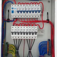 برقکار و تاسیسات ساختمان