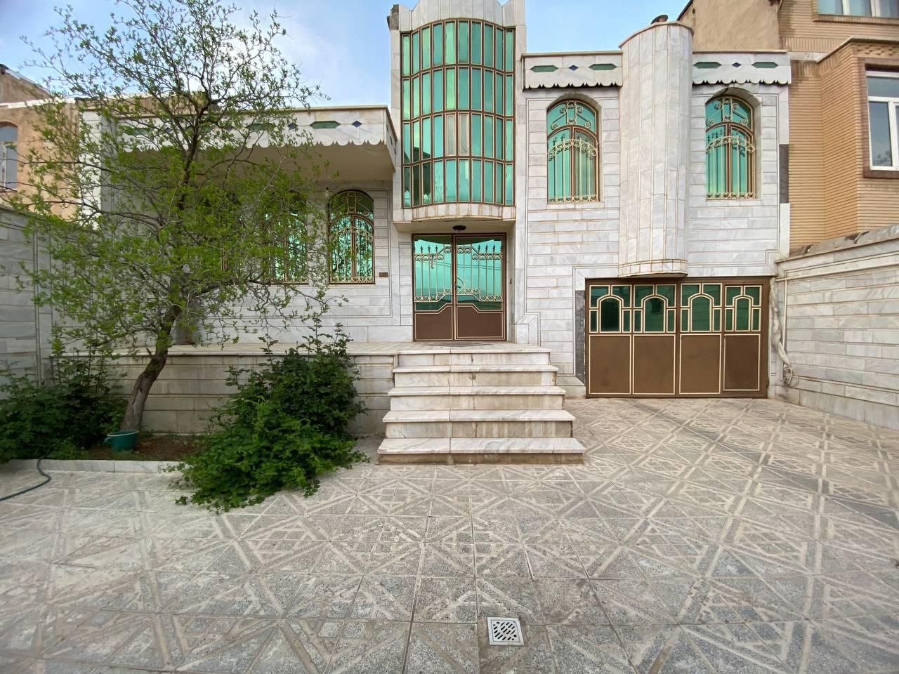 فروش خانه ویلایی ۱۶۰ متری ۱ خوابه|فروش خانه و ویلا|ازنا, |دیوار