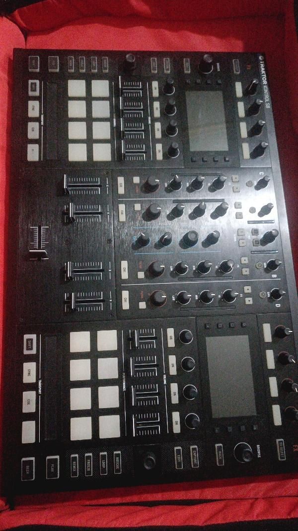 دستگاه دیجی dj traktor  ترکتور دی جی s8|آلات موسیقی|تهران, مشیریه|دیوار