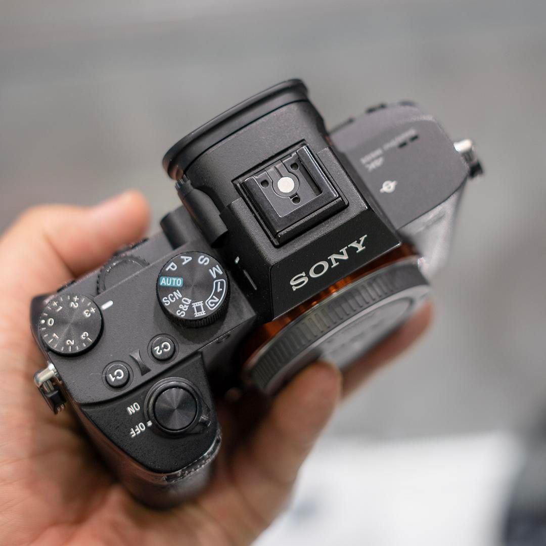 دوربین حرفه‌ای Sony A7 III|دوربین عکاسی و فیلم‌برداری|تهران, فردوسی|دیوار