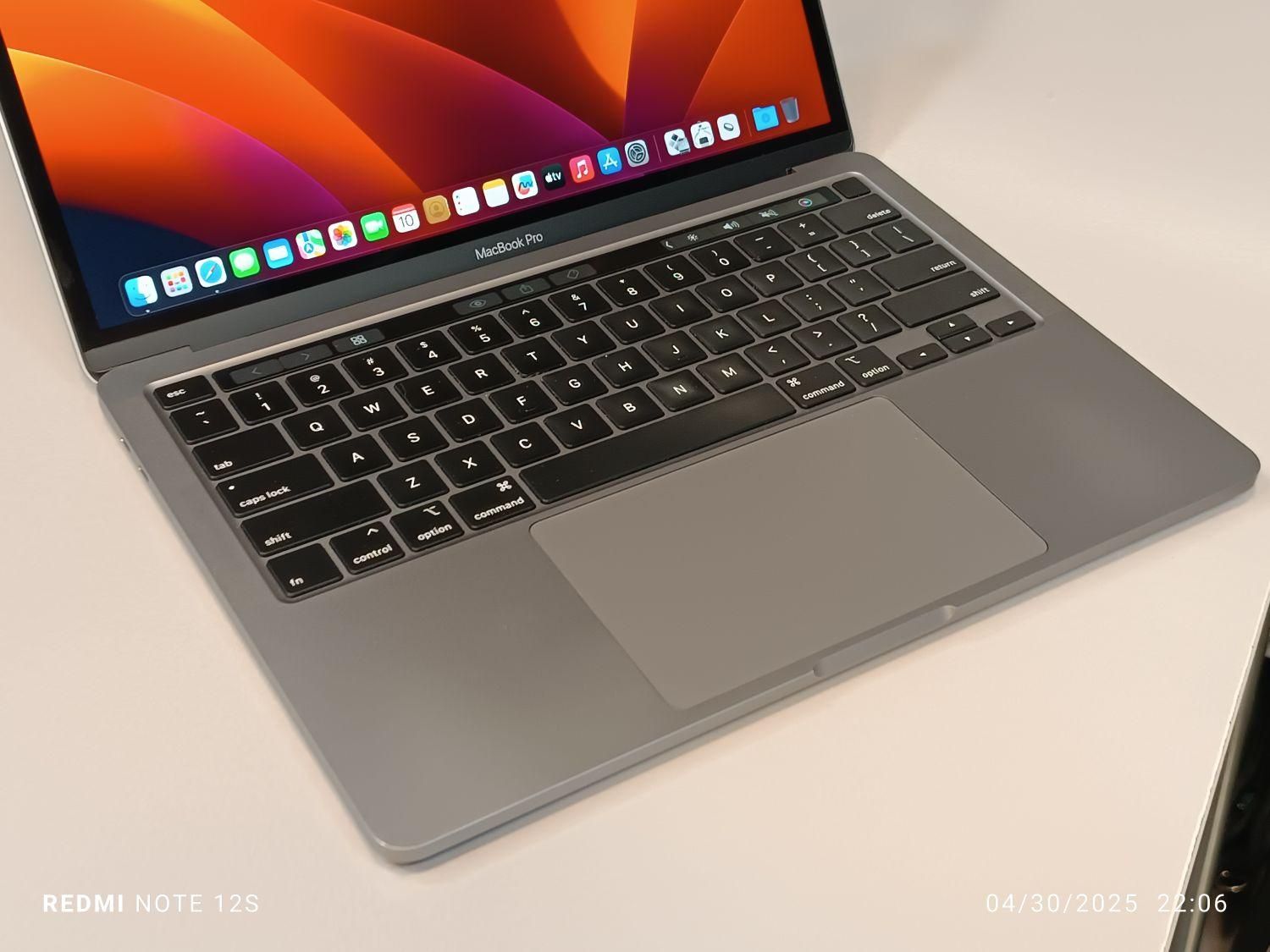 mac pro 2020 رم ۸ هارد ۲۵۶  تاچ بار|رایانه همراه|مشهد, شهرک رازی|دیوار