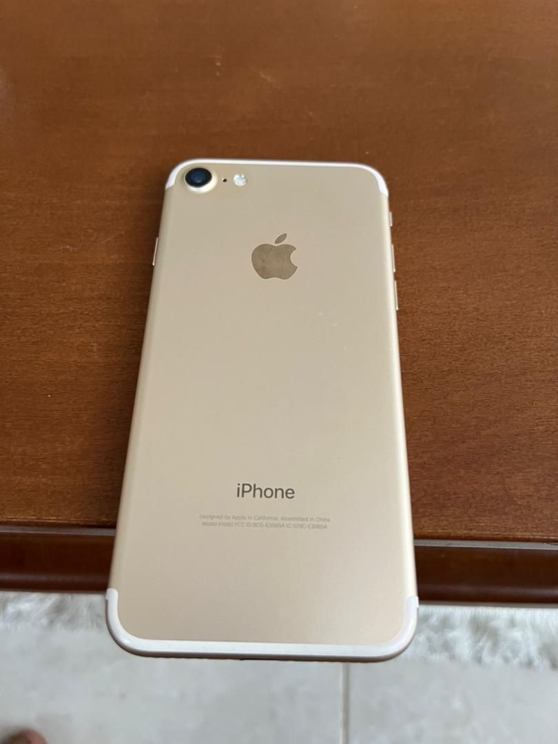 اپل iPhone 7 ۱۲۸ گیگابایت|موبایل|تهران, تهرانپارس شرقی|دیوار