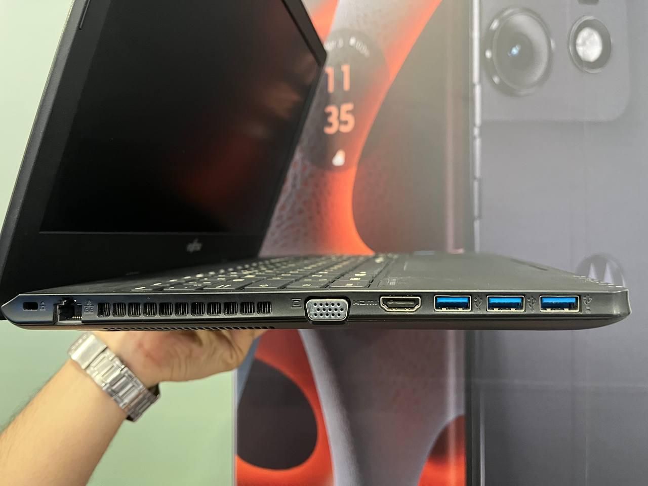 Fujitsu i3 4GB 500GB ژاپنی ارجینال گارانتی|رایانه همراه|تهران, اندیشه (شهر زیبا)|دیوار