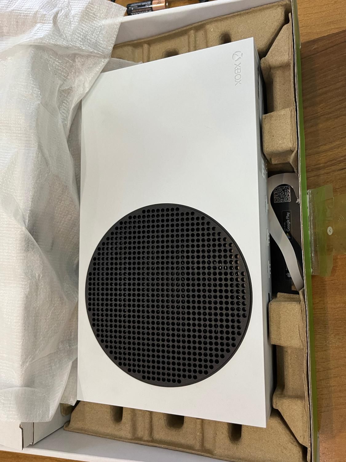 ایکس باکس سری اس Xbox s|کنسول، بازی ویدئویی و آنلاین|تهران, شاهین|دیوار