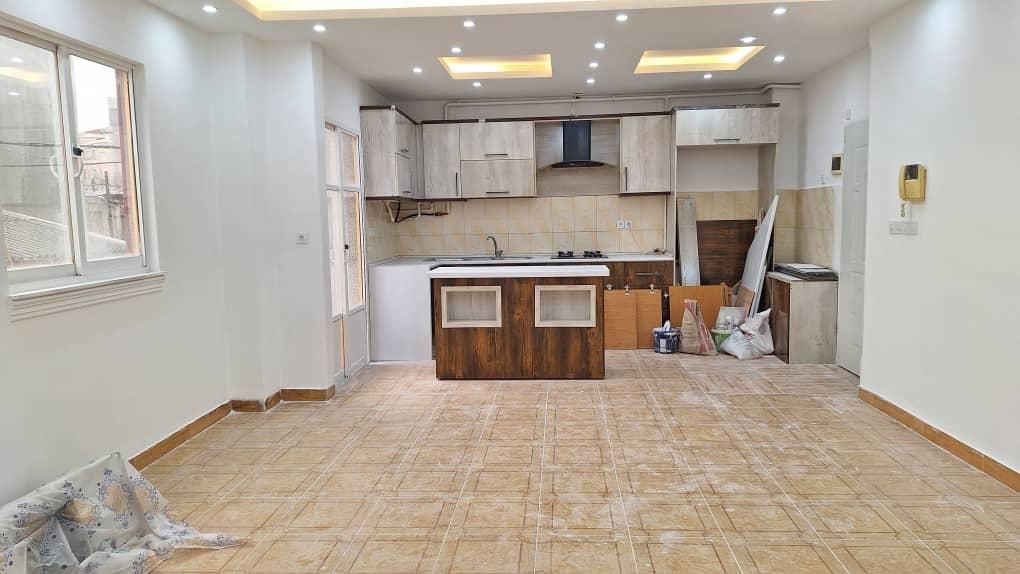 آپارتمان ۹۳متر گلسار خ دکتر حسابی تاپ لوکیشن|فروش آپارتمان|رشت, گلسار|دیوار
