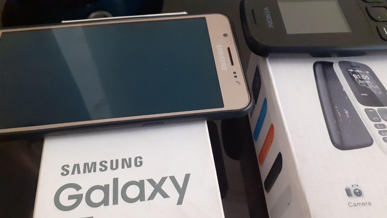 سامسونگ Galaxy J5 ۱۶ گیگابایت|موبایل|تهران, پیروزی|دیوار