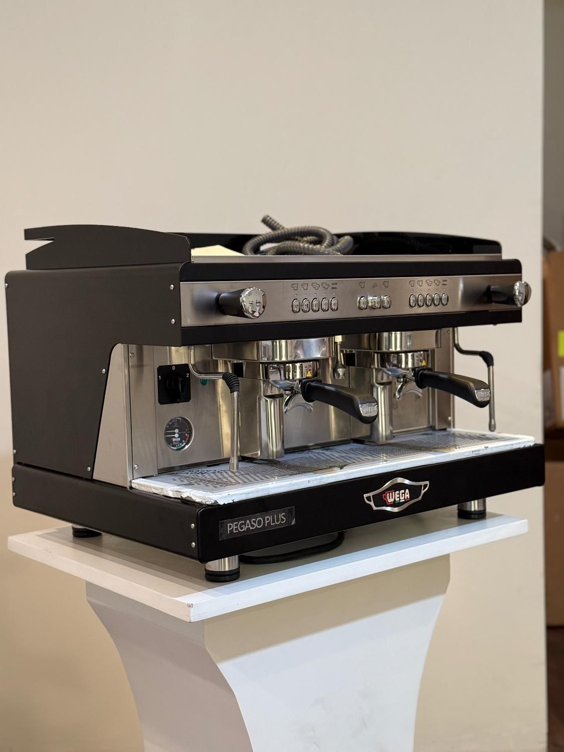اسپرسو ماشین صنعتی Wega Pegaso plus|کافی‌شاپ و رستوران|تهران, ونک|دیوار