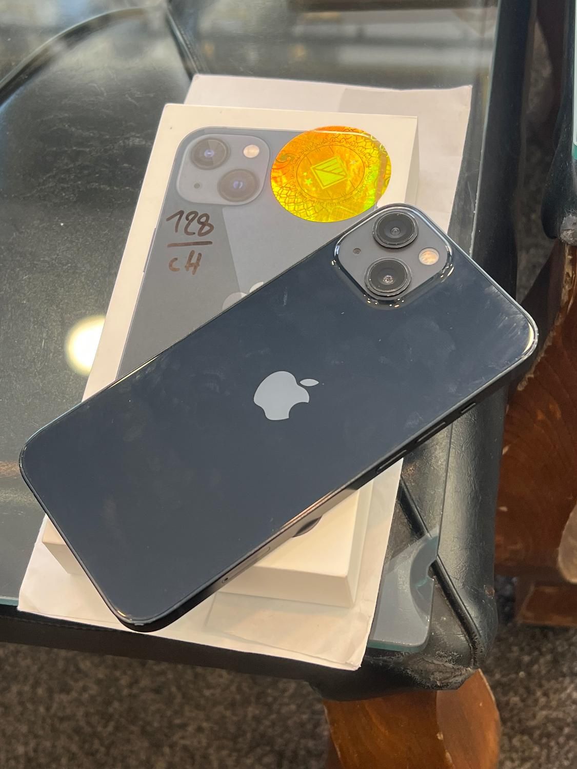 iphone آیفون 13 نرمال مشکی ۱۲۸ دوسیم ch|موبایل|تهران, آسمان|دیوار