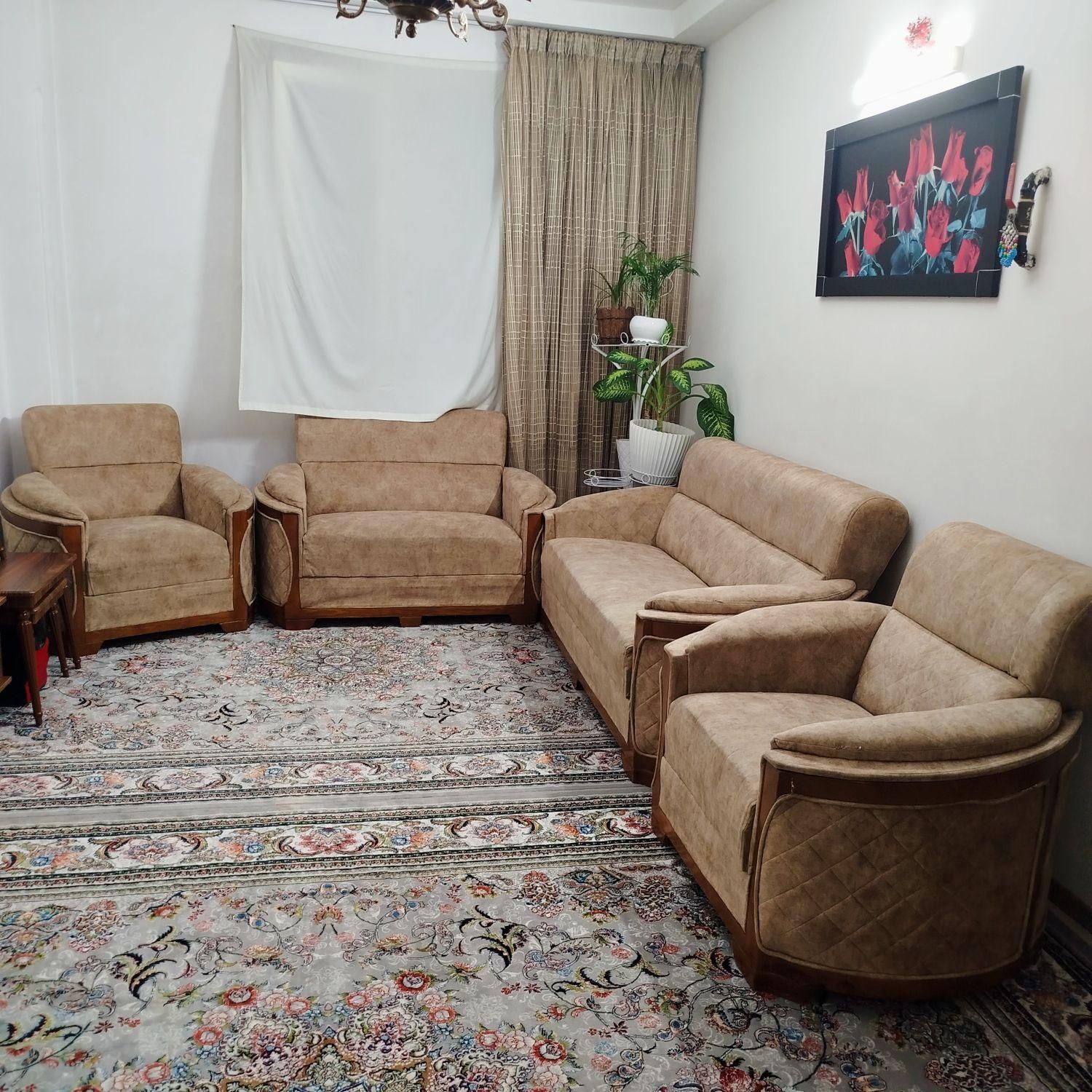 مبلمان 7نفره|مبلمان خانگی و میز عسلی|تهران, زمزم|دیوار